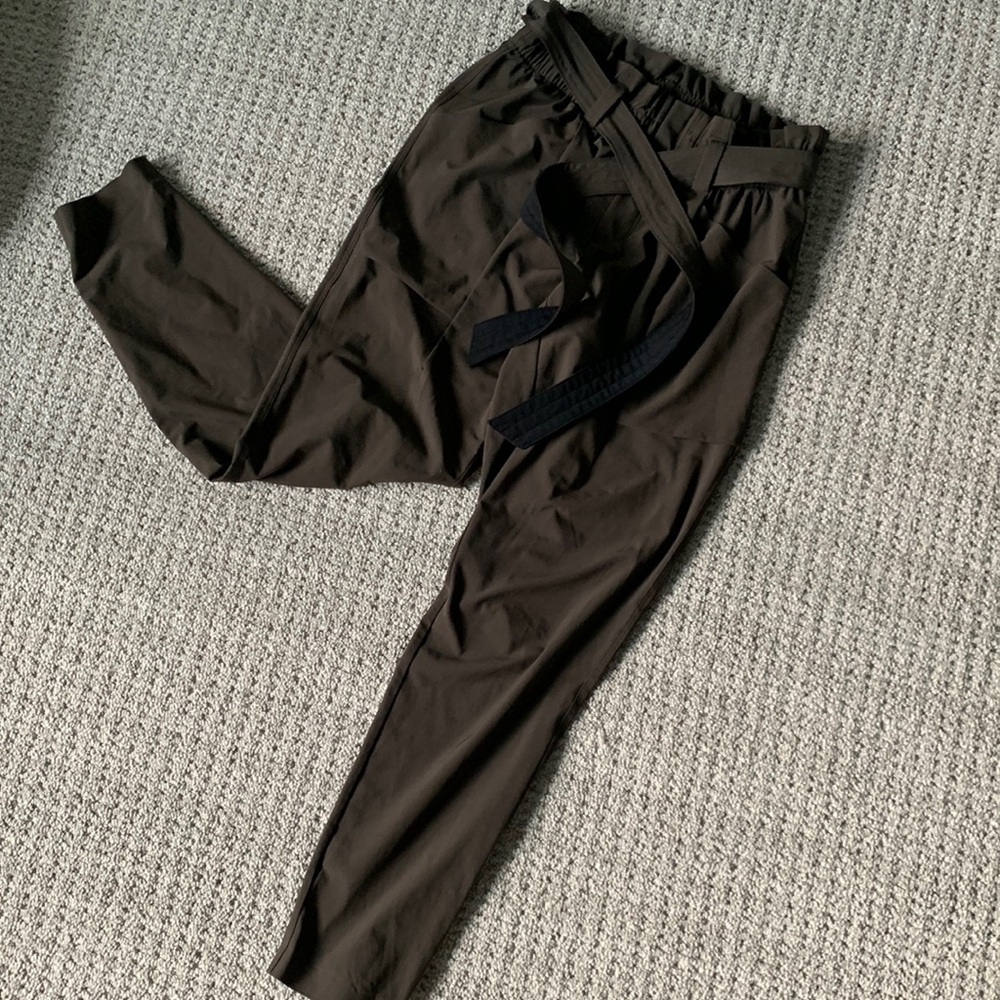 Athleta jogger, size 2, green